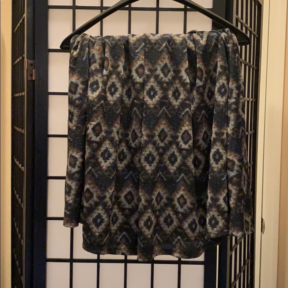 Lularoe skirt